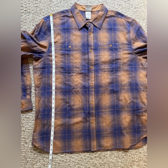 North Face Men's Blue and Tan Plaid Button-Up Shirt Size XXL - Picture 7 of 7